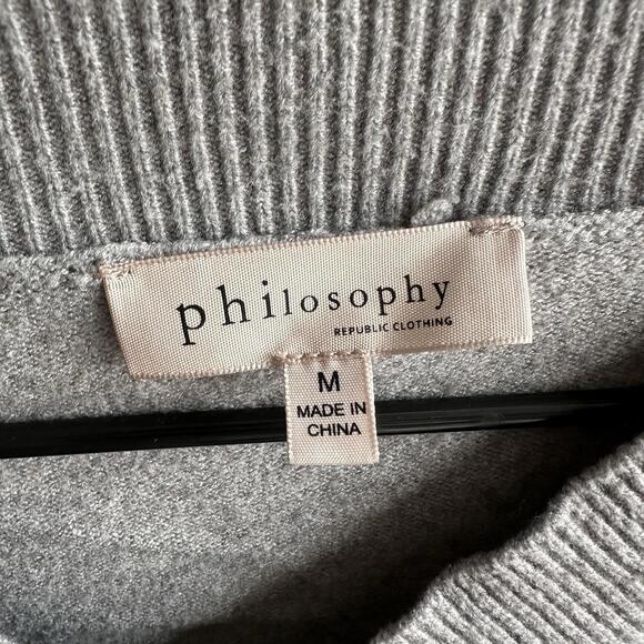 PHILOSOPHY Women’s Sweater GRAY Size Medium V Neck - Picture 3 of 6